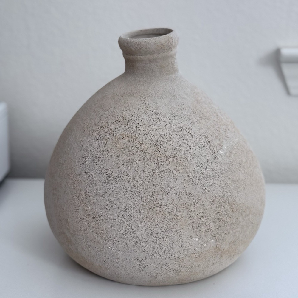 Sporvil Unisex Adults Round Organic Modern Ceramic Vase Light Beige 10"